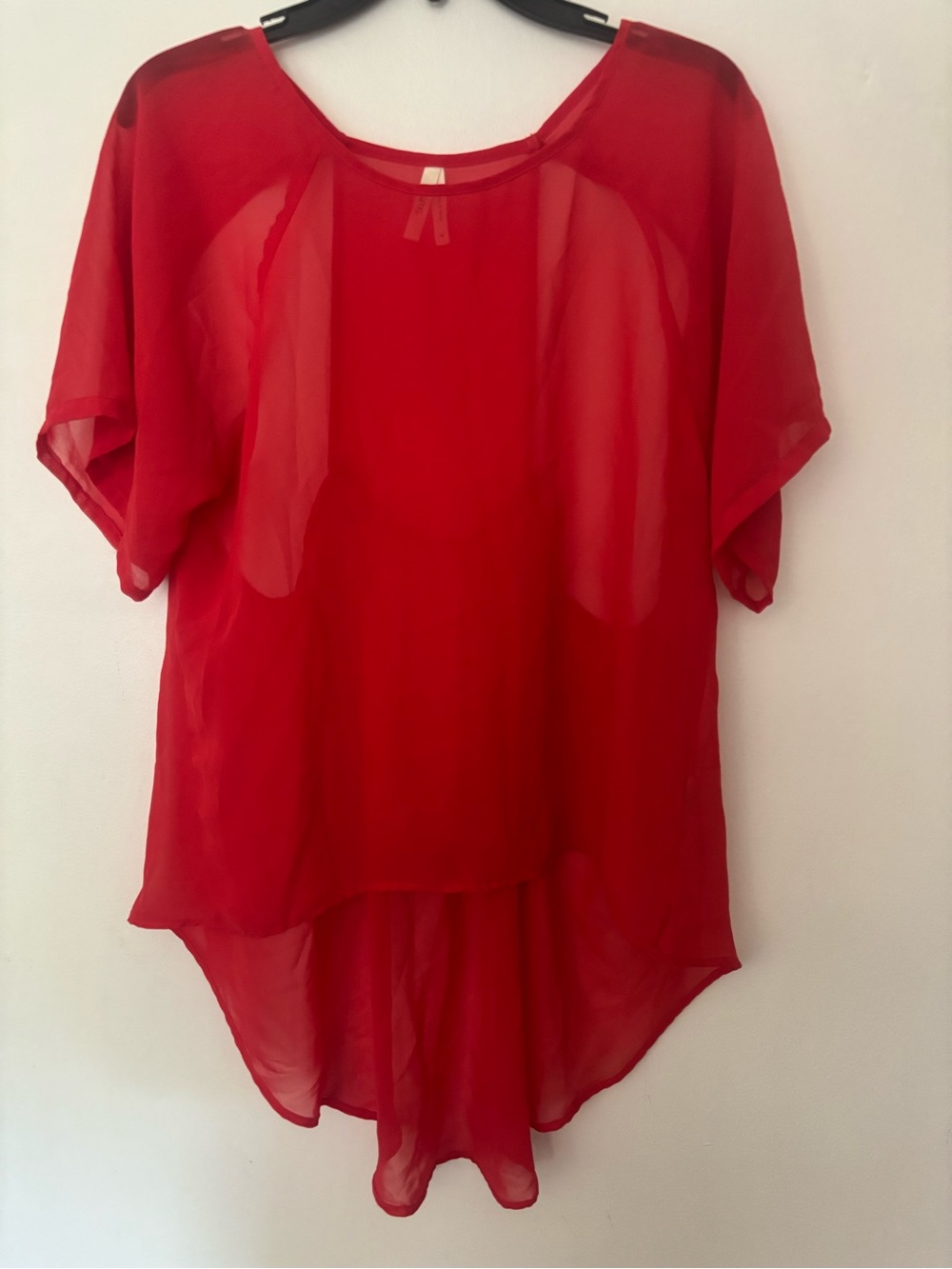 Truth NYC Women’s Red Sheer High-Low Blouse Size M